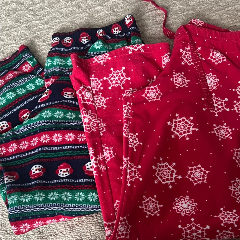 Holiday women’s pj bottoms